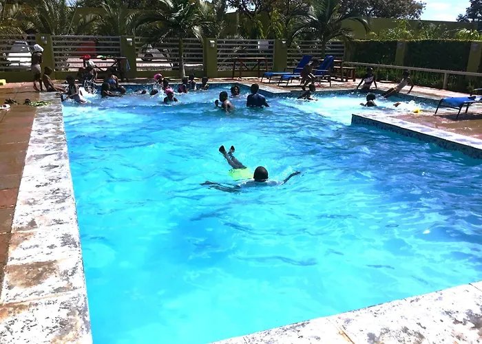 Mungwi Park Gardens