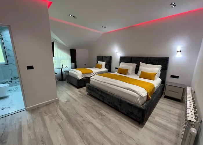Breezy Hotel