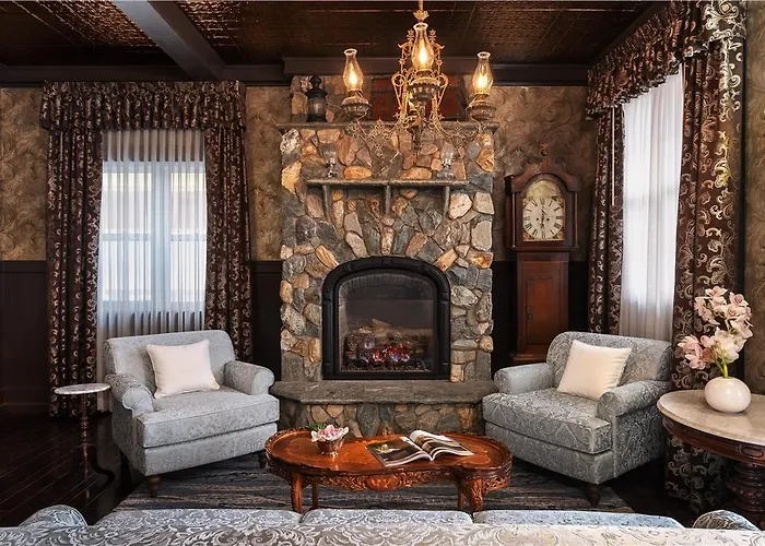 National Hotel Jackson Tapestry Collection By Hilton