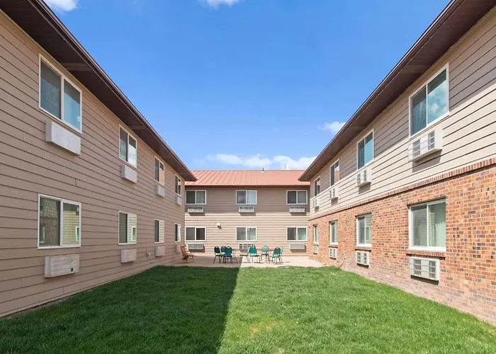 Super 8 By Wyndham Ogallala