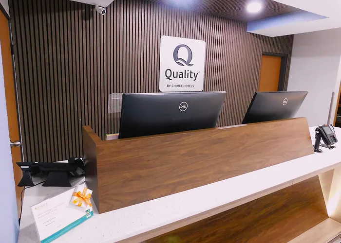 Quality Inn Pontiac