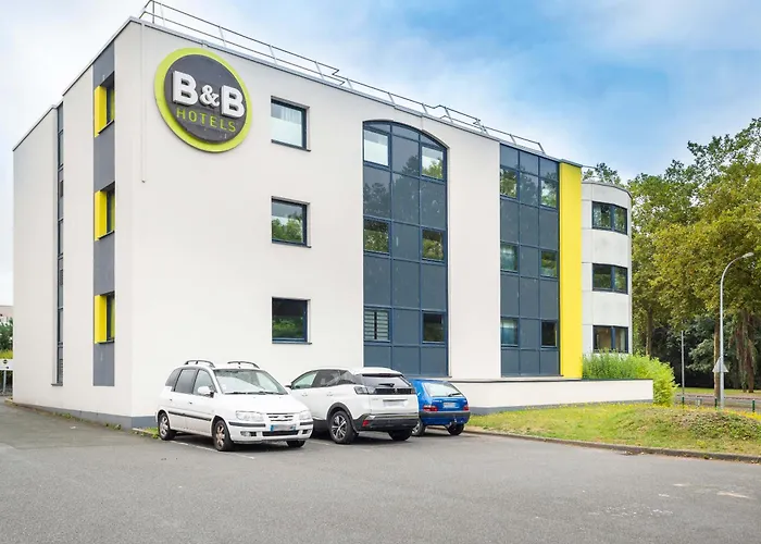 B&B Hotel Cholet Sud