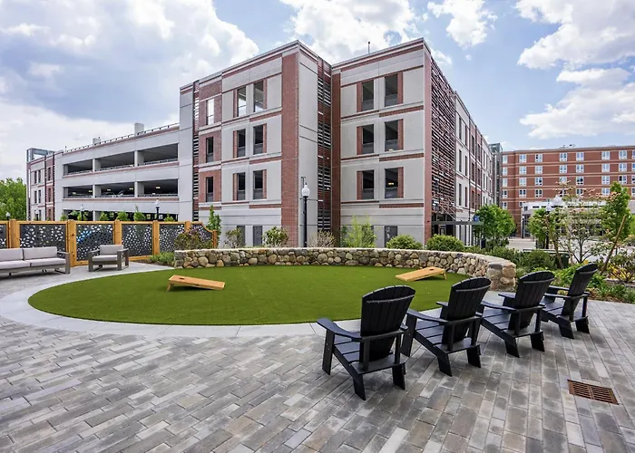 Gorgeous Apt Near Restaurants