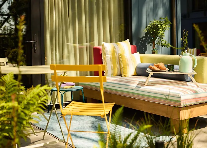 Treehouse Hotel Silicon Valley