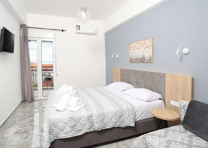 Hotel Adonis