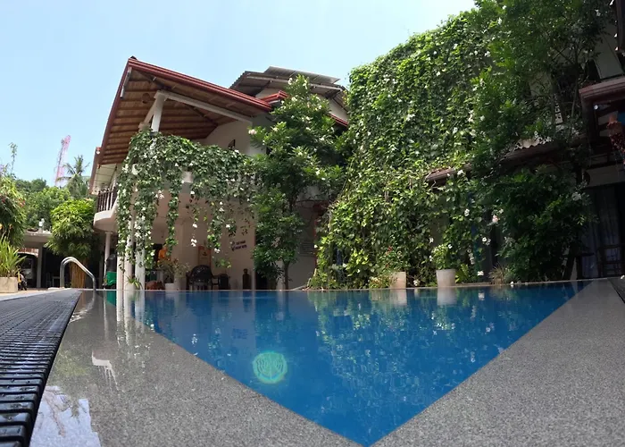 Mirissa Blue Whale Holiday Hotel