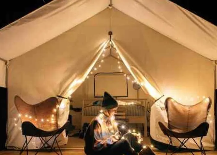 Cozy Glamp Tents At Wildland Gardens