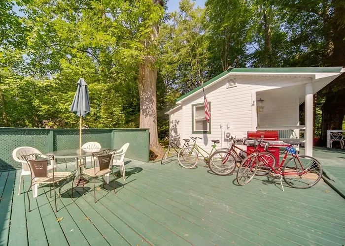 Earth'S River Retreat: Kayaks, Wineries & Gotl