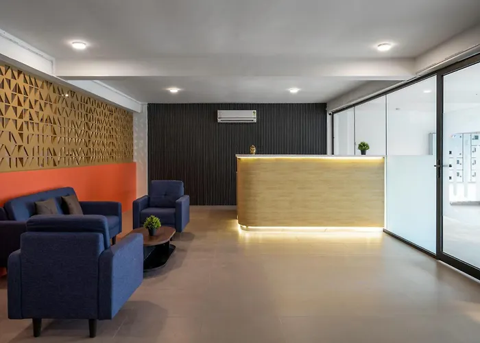 Wandr Hotel Golf Course Road, Near Cyber City, Gurugram