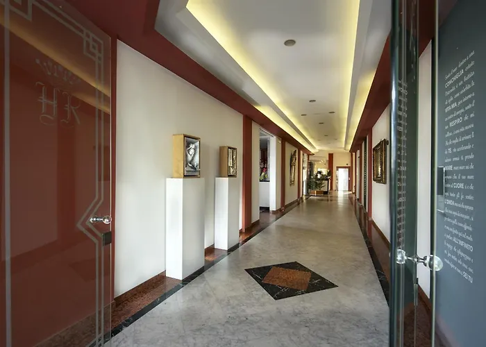 Hotel Royal