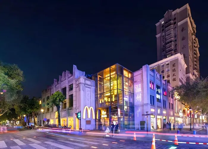 Wenzhou City Center All-Day Hotel First Bridge Branch Adjacent To Wuma Street, Zhongshan Park, Jiangxinyu, Gym, Laundry Service, Free Breakfast, Coffee, Afternoon Tea, Daily Necessities, Full Wireless Coverage, Tourist Attractions, Food And Specialty