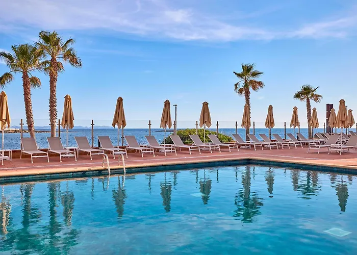 Universal Hotel Romantica