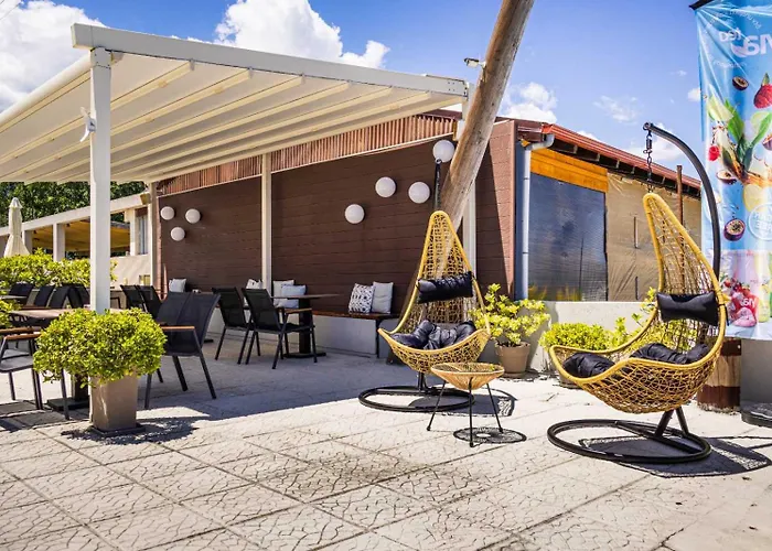 Hotel Akrothalassia J I K