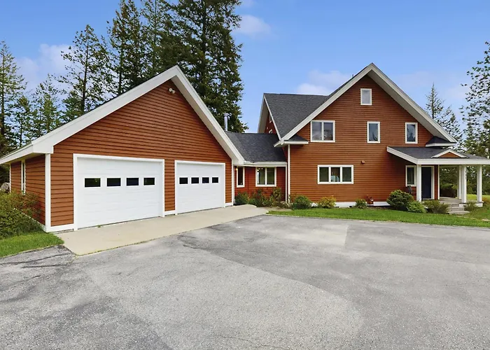 Lakeview Home With New Hot Tub - Sleeps 10