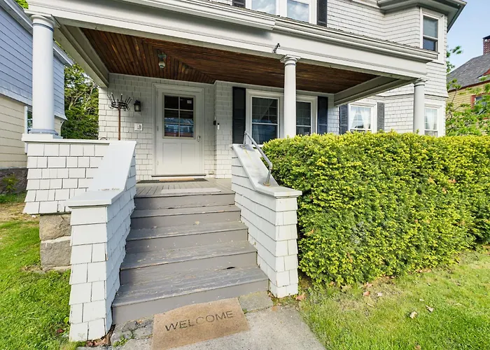 Historic Bar Harbor Home ~ 2 Blocks To Main St!