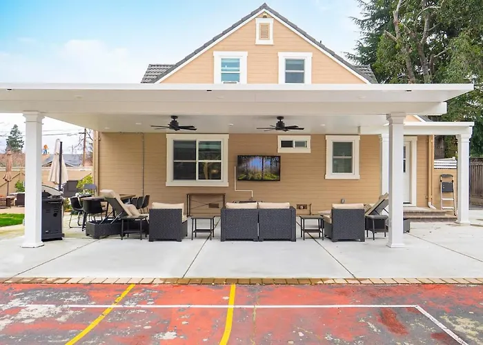 Santa Clara 5Br Home I Spacious Backyard I Westfield
