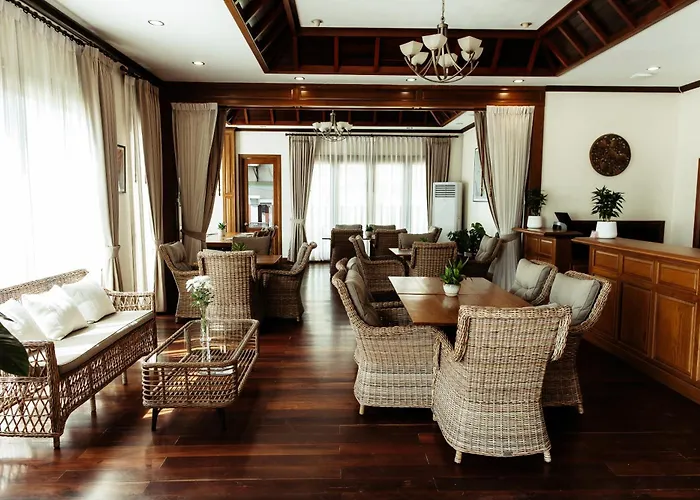 Athena Hotel