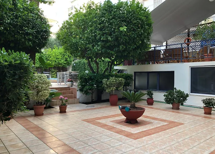 Hotel Bakos