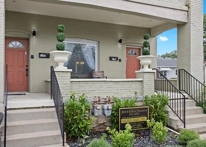 Riverview Escape In Walkable Historic District