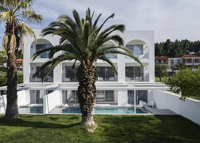 Kassandra Palace Seaside Resort