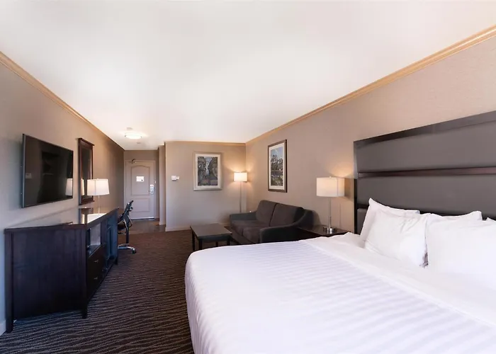 Prestige Radium Hot Springs Resort, Worldhotels Crafted