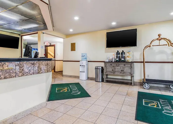 Quality Inn & Suites Lacey Olympia