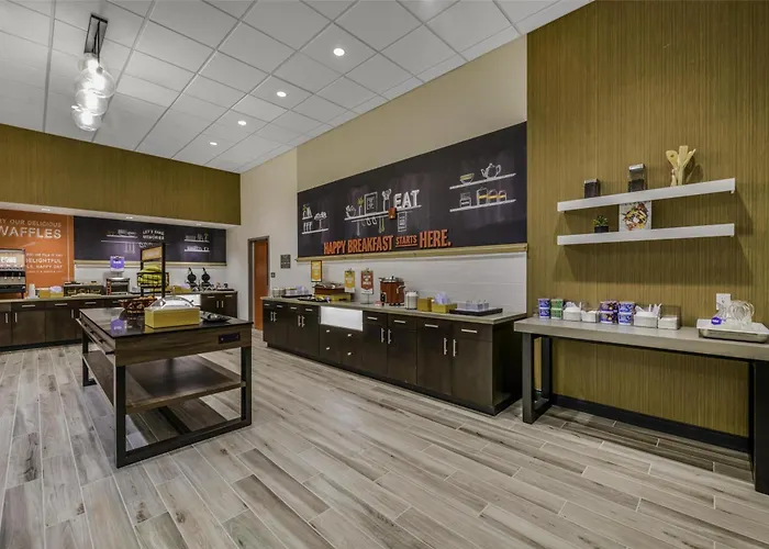 Hampton Inn & Suites By Hilton Decatur