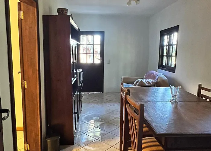 Hostel E Pousada Do Guia