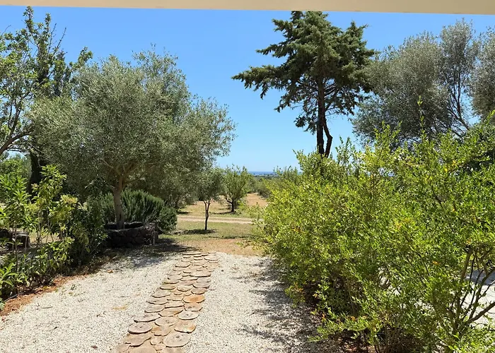 Green Hotel "I Mandorli Di Dommos"