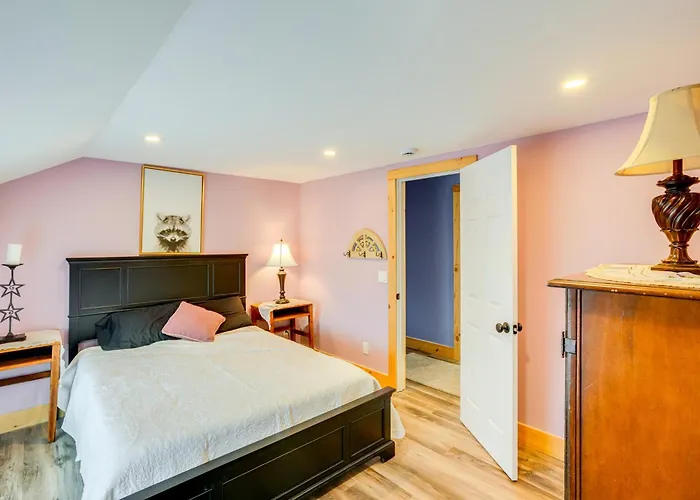 4 Mi To Dtwn Catskill: Mtn-View Home