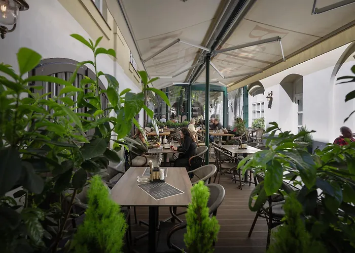 Little King Hotel U Malvaze