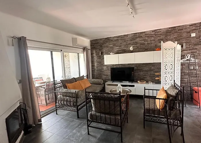 Apartamentos Sao Rafael, 80B