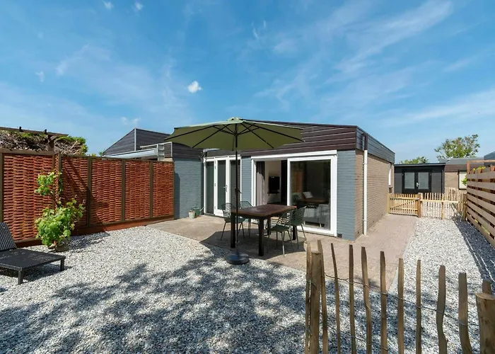 De Blenck 29 Bungalow Near Dunes, Beach