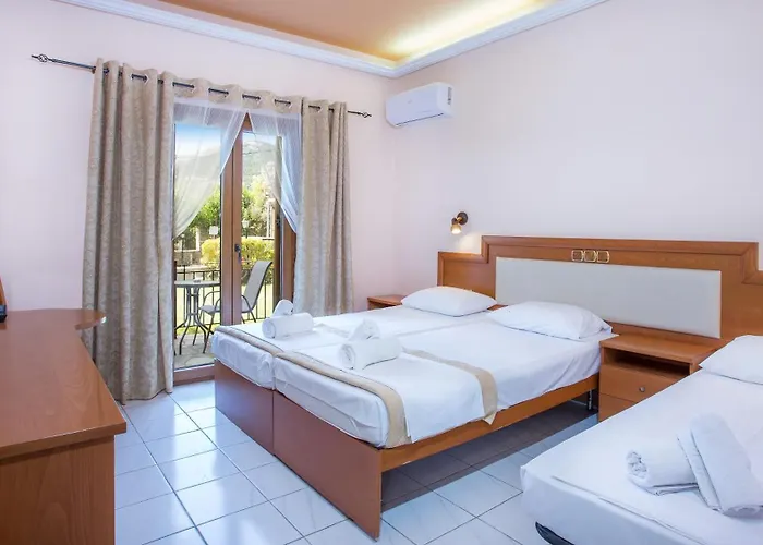 Castello Rosso Hotel