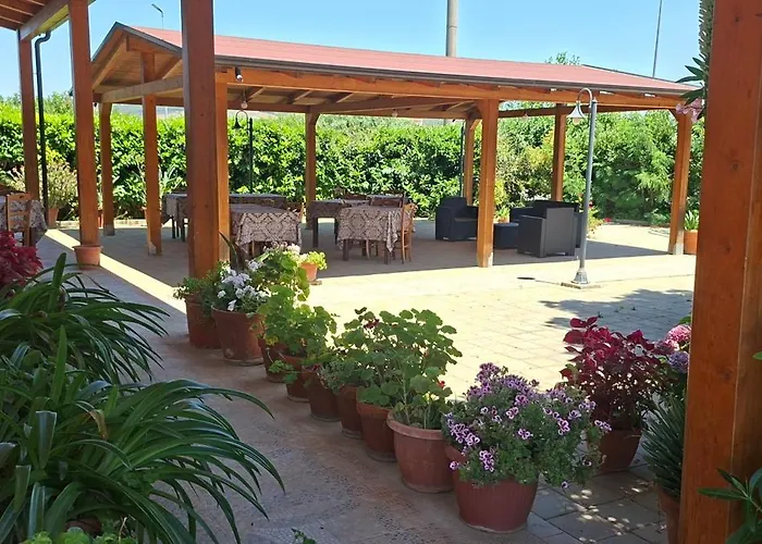 Hotel Ristorante La Decanata