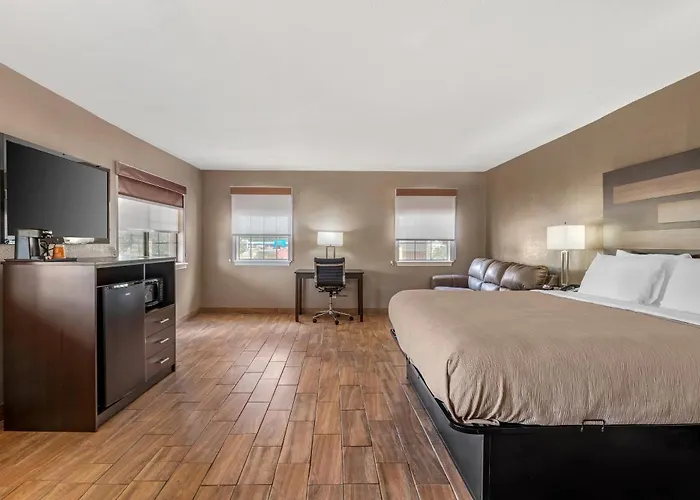Quality Inn & Suites New Boston - Texarkana West