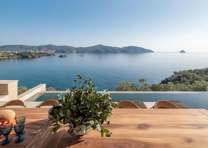 Villa Myporos