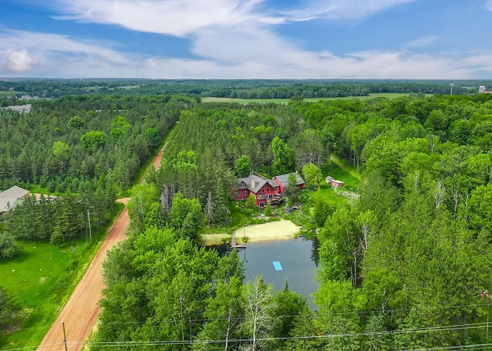 Hot Tub & Private Sauna: Wausau Family Home