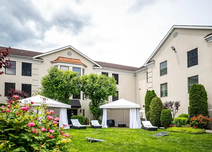 The Inn At Fox Hollow Hotel