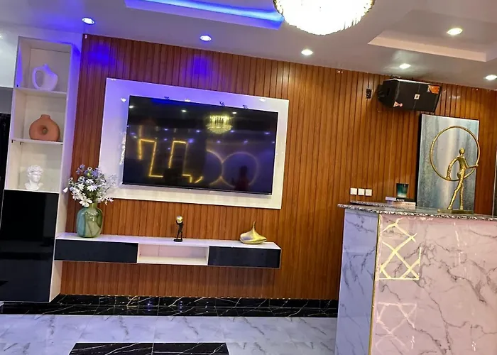 Azure Villa Suites Apart Hotel