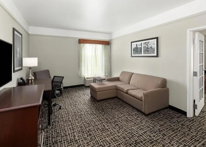 La Quinta By Wyndham Brownwood