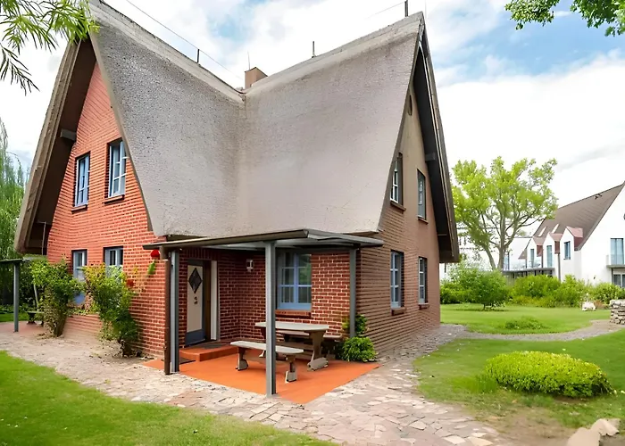 Hotel Ruegenschmiede Vis A Vis Hiddensee