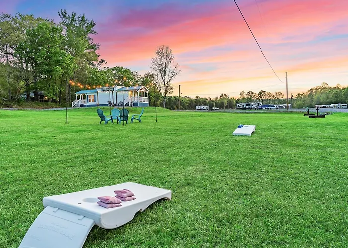 6 A Little Wanderlust Lux Tiny House, Firepit, Boat Parking, 5 Mins To Lake, Downtown