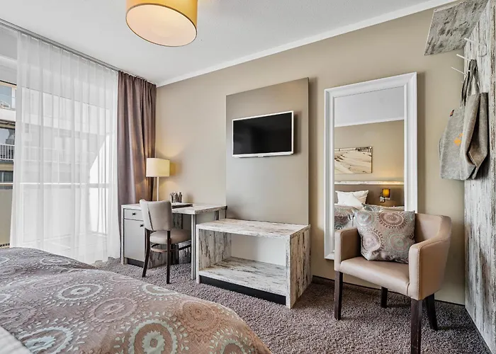 Strand No 1 Hotel Strand No 1 - Doppelzimmer 7 - Landseite