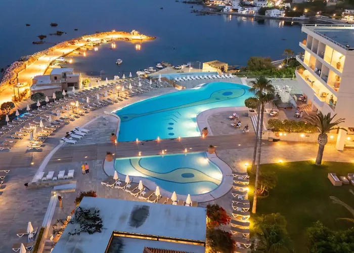 Leptos Panorama Hotel