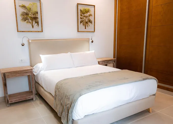 Apartamentos Jr Alborada
