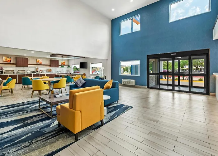 Comfort Suites Longview North