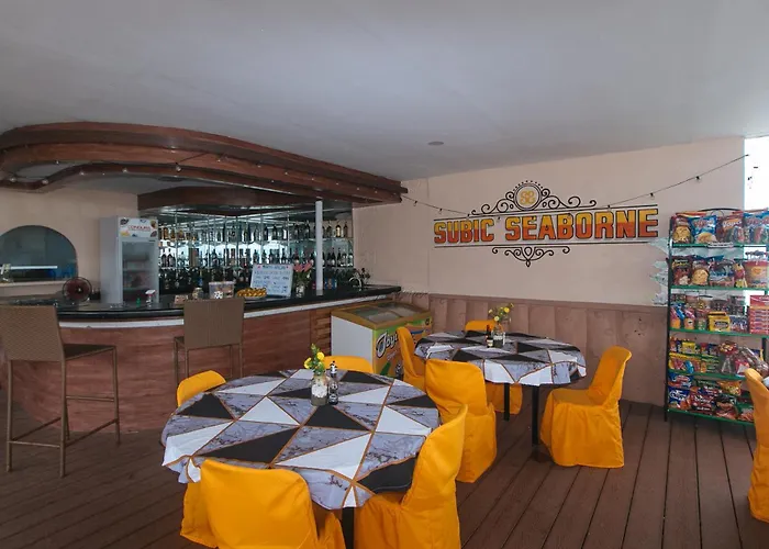 Reddoorz Plus @ Seaborne Hotel Subic Zambales
