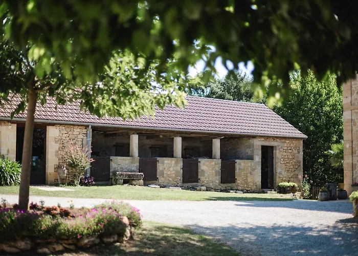 Domaine De Malet