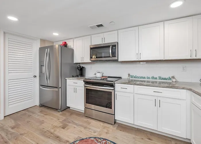 Fully Renovated Oceanfront Condo With Pool Access